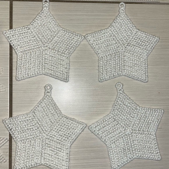 Plastic canvas different shapes and pieces - Picture 6 of 11